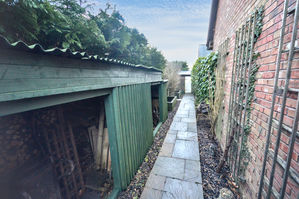 Photo 35- click for photo gallery